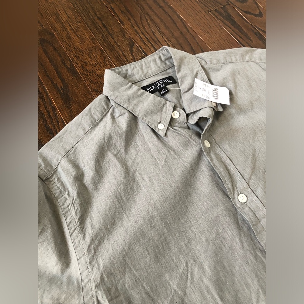 *NWT* J. Crew Men’s M Mercantile Flex Gray Long-Sleeved Button-Down Shirt - Picture 2 of 9
